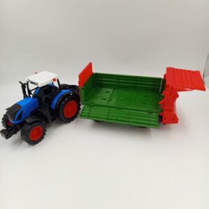 Niebieski Traktor z Rozrzutnikiem do Obornika – Raj25