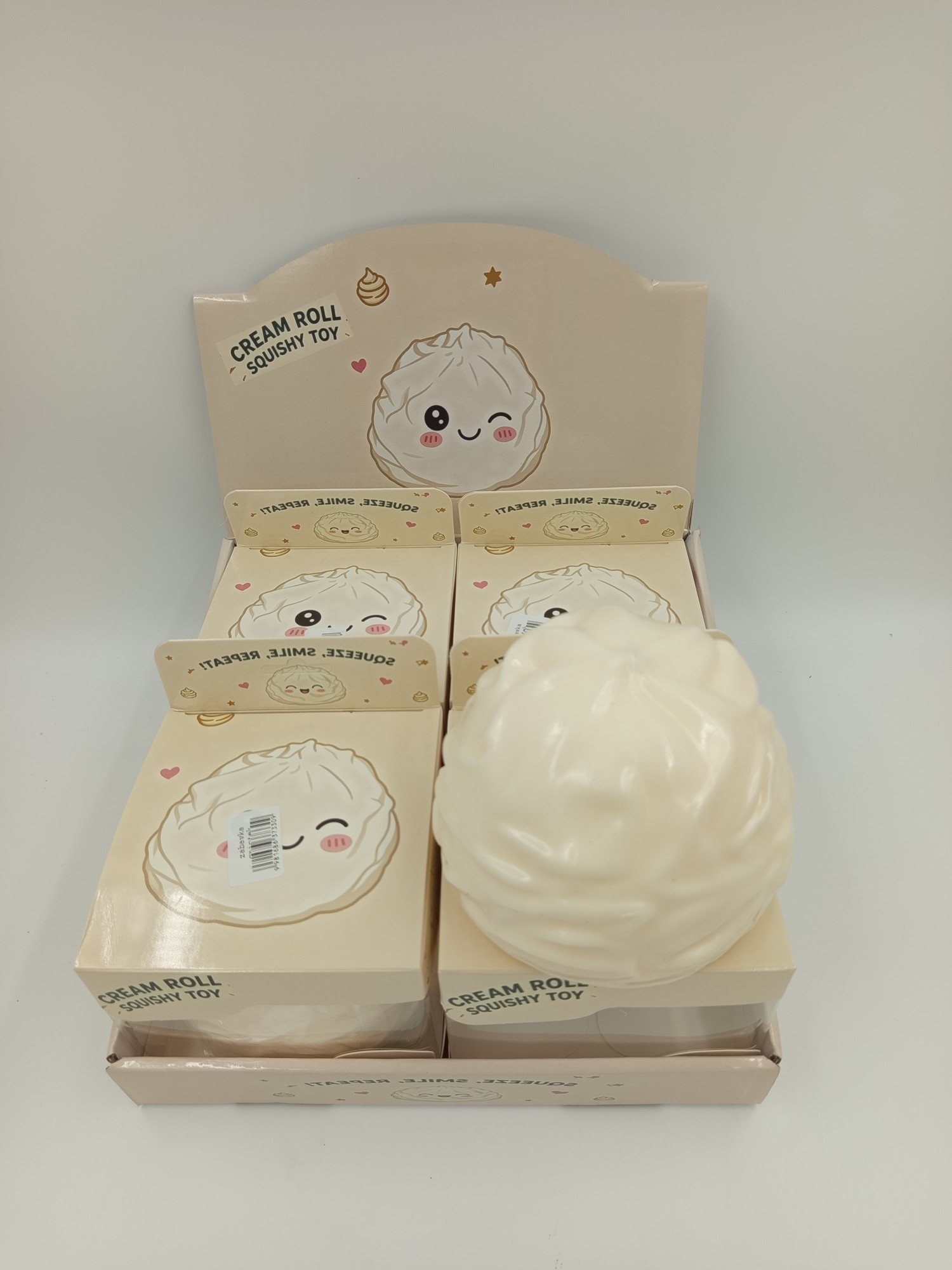 gniotek beza Cream Roll kremowy squishy antystresowy dla dzieci