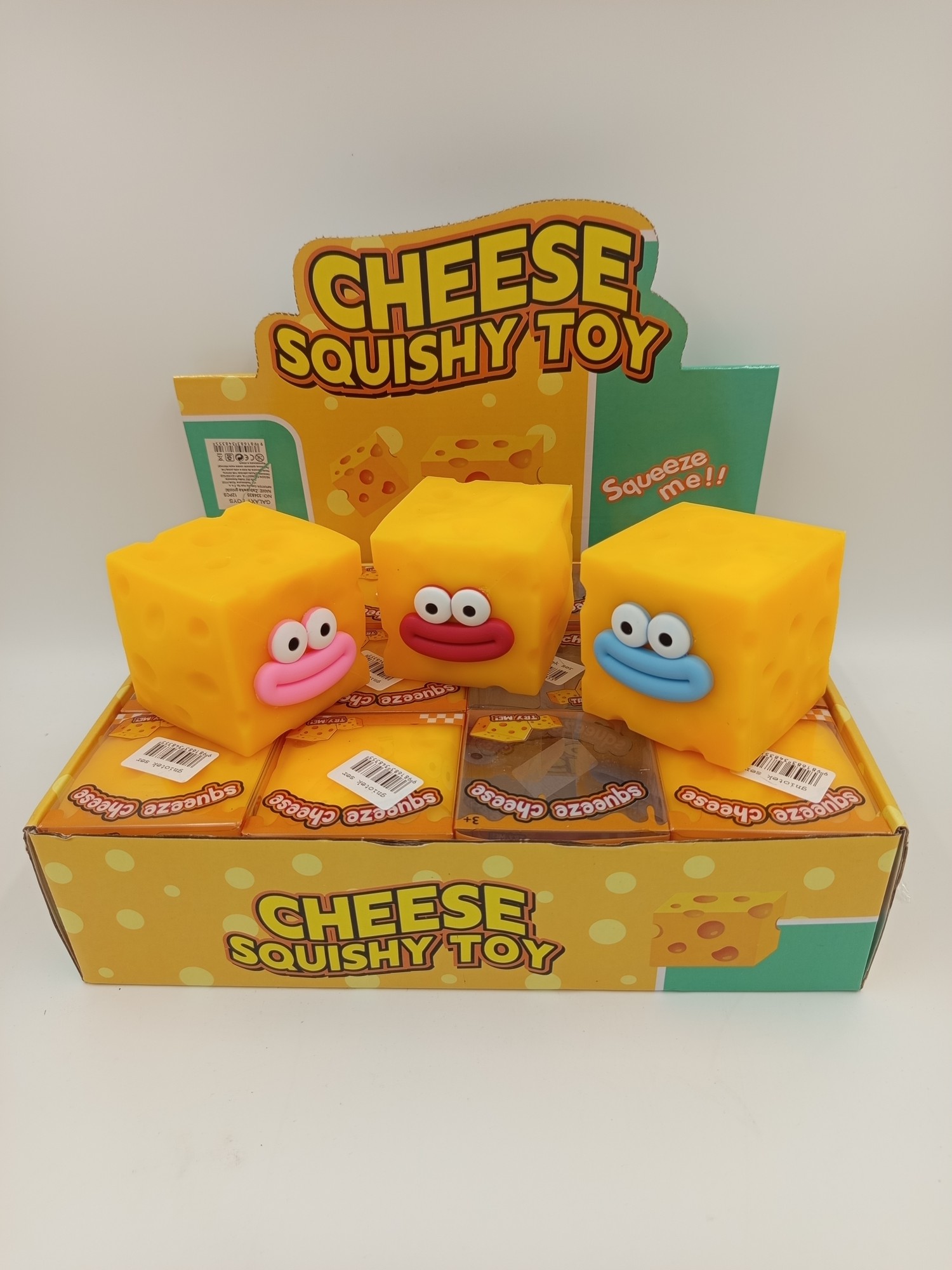 gniotek ser z buźką Cheese Squishy kostka sera z oczami i ustami